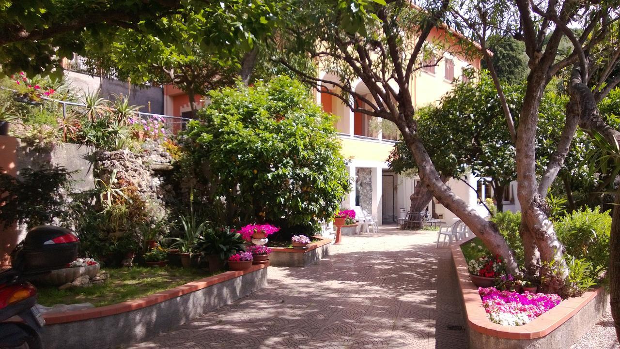 Orchidea Residence Hotel Finale Ligure Ngoại thất bức ảnh